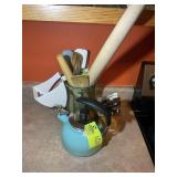 GROUP INCLUDING TEA KETTLE, KNIFE BLOCK, KITCHEN U