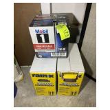 GROUP INCLUDING RAIN-X WINDSHIELD CLEANER, MOBIL 5