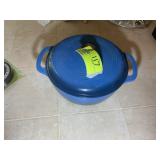 LARGE BLUE ENAMEL ROASTING PAN