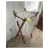 LAUNDRY HAMPER