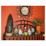 CONTENTS ON TOP SHELF OF BAKERS RACK, ORIENTAL THE