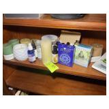 GROUP OF CANDLES AND ESSENTIAL OILS
