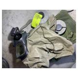 M40/M40A1 FIELD PROTECTIVE GAS MASK WITH HOOD, IN