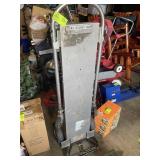MAGNALINER METAL 2 WHEEL CONVERTIBLE HAND TRUCK