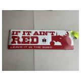 METAL INTERNATIONAL HARVESTER SIGN, 23.5 IN X 7 IN