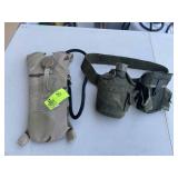 GROUP WITH CAMELBAK THERMOBACK 2L AND US ARMY PLAS