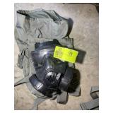M50/M61 US MILITARY GRADE GAS MASK IN CARRY BAG