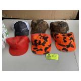 GROUP OF CAMMO HATS