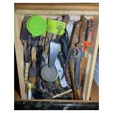 DRAWER WITH ASSORTED SERVING UTENSILS, KNIVES, ETC