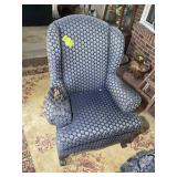 ROOMS TO GO UPHOLSTERED HI BACK ARM CHAIR, ARMS HA
