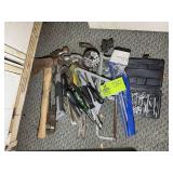 GROUP OF MISC HAND TOOLS, SPEED SQUARE, HAMER, HAC