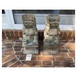 PAIR OF CONCRETE FOO DOG STATUES 18 INCHES TALL