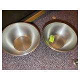 PAIR OF VOLLRATH 13 QT MIXING BOWLS