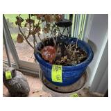 LARGE BLUE CERAMIC PLANTER POT, 16 IN DIAM X 11 IN