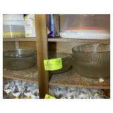 SHELF WITH 4 DECORATIVE GLASS BOWLS, TWO WITH LIDS