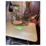 HAND BLOWN GLASS SWAN, YELLOW, 16 IN X 8 IN