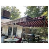 FREESTANDING ROLLOUT AWNING APPROXIMATELY 10