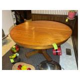 SINGLE PEDESTAL OAK DINING TABLE, TOP HAS SOME DAM