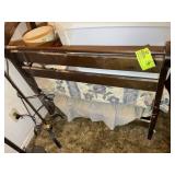 WOOD FRAME SLEIGH STYLE DAY BED WITH TRUNDLE, 86 I