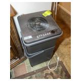 MIDEA DEHUMIDIFIER