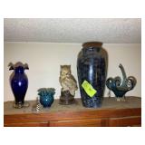 GROUP OF MISCELLANEOUS DECORATIVE ITEMS ON TOP OF