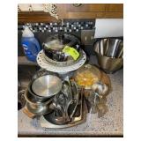 MISCELLANEOUS GROUP, INCLUDING CHEESE, DISHES, CAK