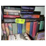 GROUP OF BOOKS INCLUDING HARRY POTTER, JR WARD, ET