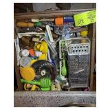 CONTENTS OF DRAWER RIGHT OF SINK, MISCELLANEOUS KI