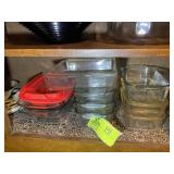 GROUP OF PYREX GLASS BAKING DISHES