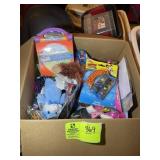 LARGE BOX OF MISCELLANEOUS KIDS TOYS PLASTIC JUNGL