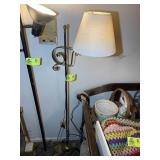 METAL FLOOR LAMP, APPROX 64 IN TALL
