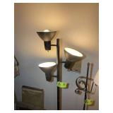 METAL 3 LIGHT FLOOR LAMP, 69 IN TALL