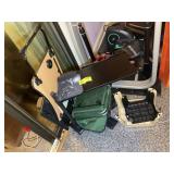 MISCELLANEOUS GROUP INCLUDING PLASTIC STEP STOOLS,