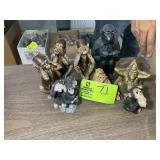 GROUP OF MONKEY RELATED ITEMS, FIGURINES