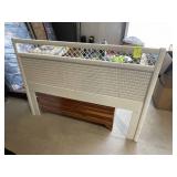 QUEEN SIZE WICKER HEAD BOARD WITH METAL FRAME
