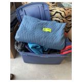 GROUP OF 6 MOVING BLANKETS