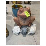 GROUP OF FROG THEMED YARD STATUES AND LARGE PLANTE