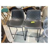 PAIR OF BAR STOOLS WITH BACKS, 28 IN SEAT HEIGHT