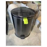 METAL FLIP TOP TRASH CAN, 25 IN TALL