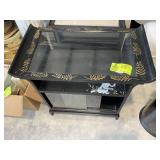 APPEARS TO BE VINTAGE ASIAN-STYLE BLACK LACQUER CA