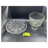 CLEAR GLASS PEDISTAL CAKE PLATE AND CLEAR GLASS PE