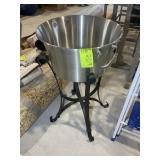 STAINLESS ICE BUCKET, CLEAR BOTTOM ON METAL STAND