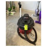 SHOP-VAC 8 GALLON WET/DRY VACUUM