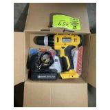 FADAK WALT DC 7420A CORDLESS DRILL WITH CHARGER