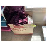 BOX OF LINEN AND BLANKETS