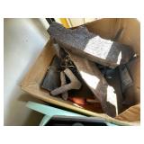 SET OF GAS FIREPLACE LOGS