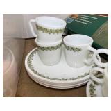 GROUP OF PUREX DISHES, GRAVY BOATS, PLATES