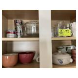 CABINET MISC BOWLS AND GLASSES