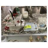 COTTON BALE MUSIC BOX SERVING TRAY AND MICS