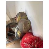 GROUP OF VINTAGE GOLF CLUBS
